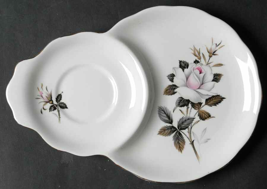 Queen's Messenger Plate for Dessert Plate & Cup Set by Royal Albert-1