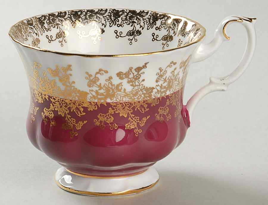 Regal Series Footed Cup by Royal Albert-1