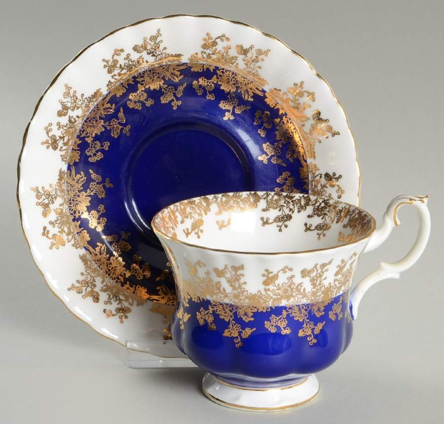 Regal Series Footed Cup & Saucer Set by Royal Albert-1