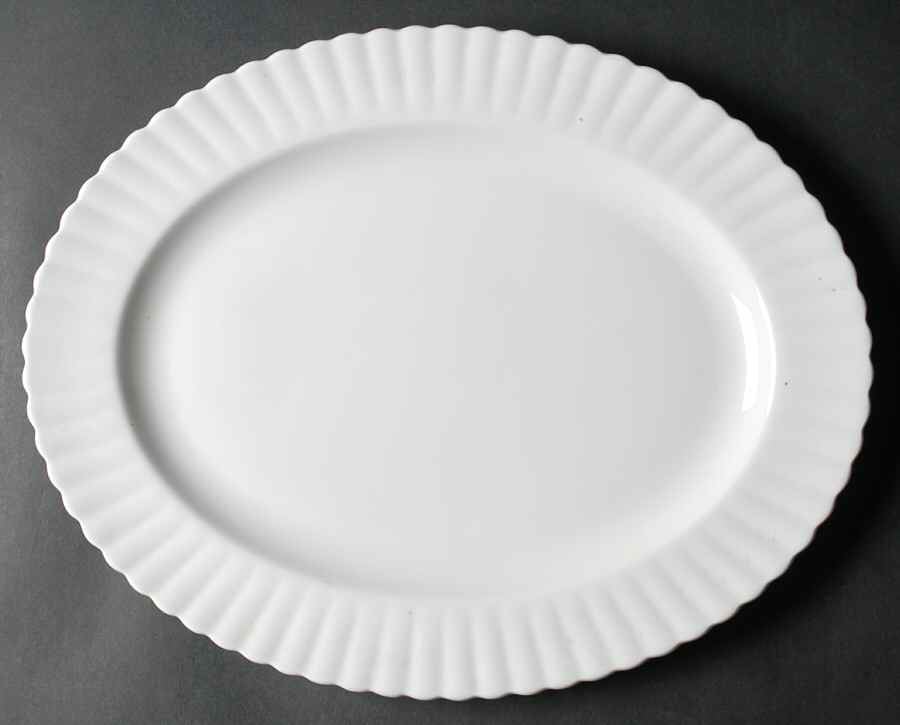Reverie 15" Oval Serving Platter by Royal Albert-1