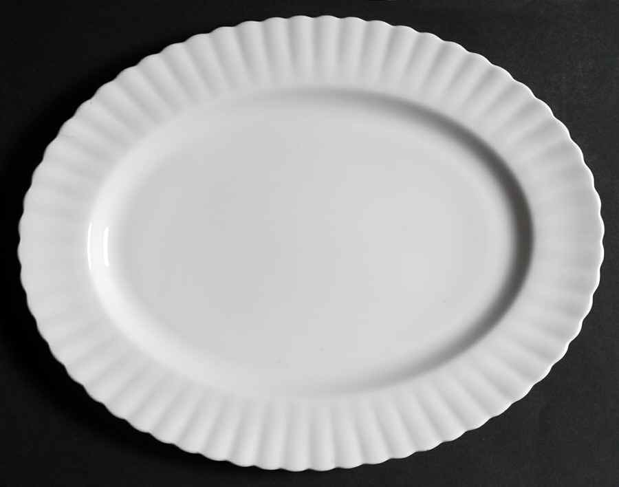 Reverie 13" Oval Serving Platter by Royal Albert-1