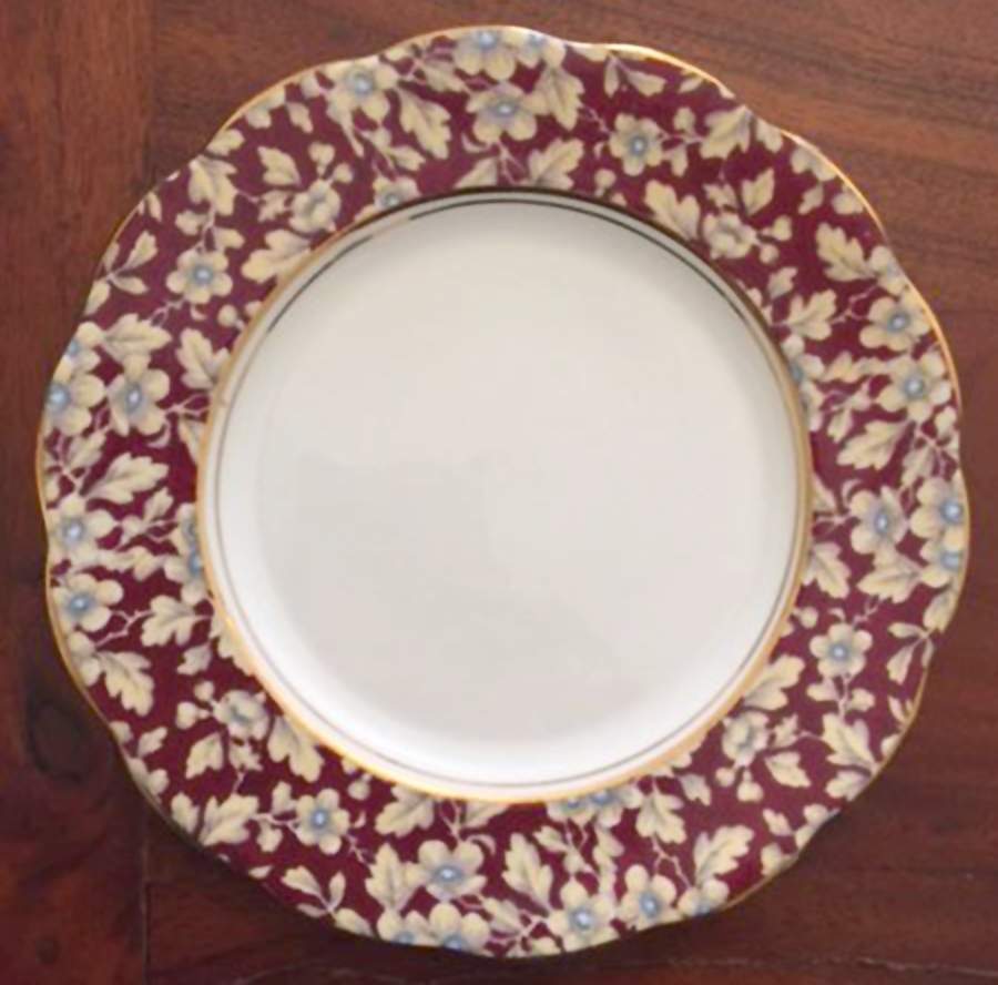 ROA22 Dinner Plate by Royal Albert-1