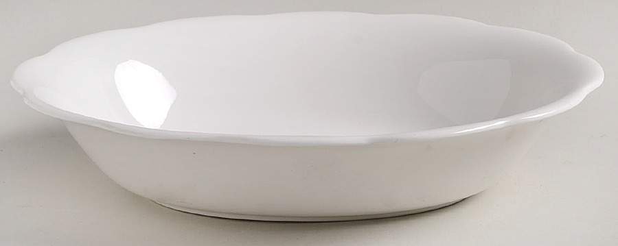ROA23 9" Oval Vegetable Bowl by Royal Albert-1