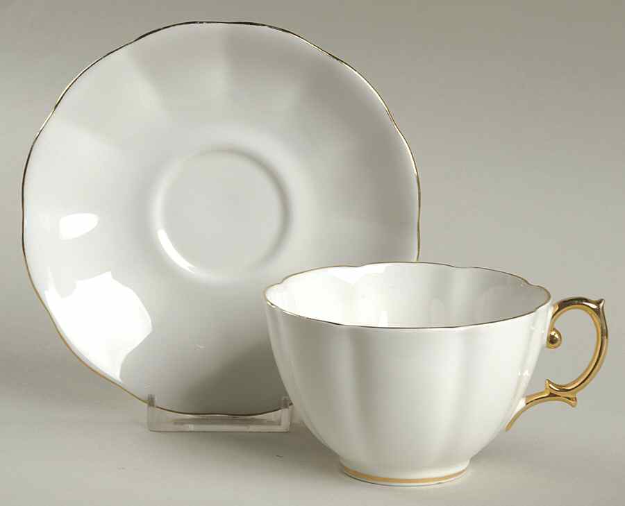 ROA8 Flat Cup & Saucer Set by Royal Albert-1