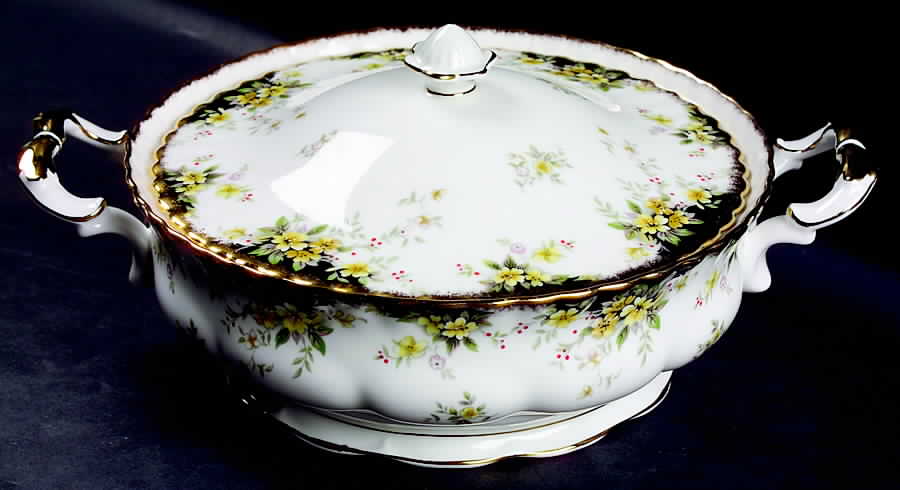 Royal Ascot Round Covered Vegetable by Royal Albert-1