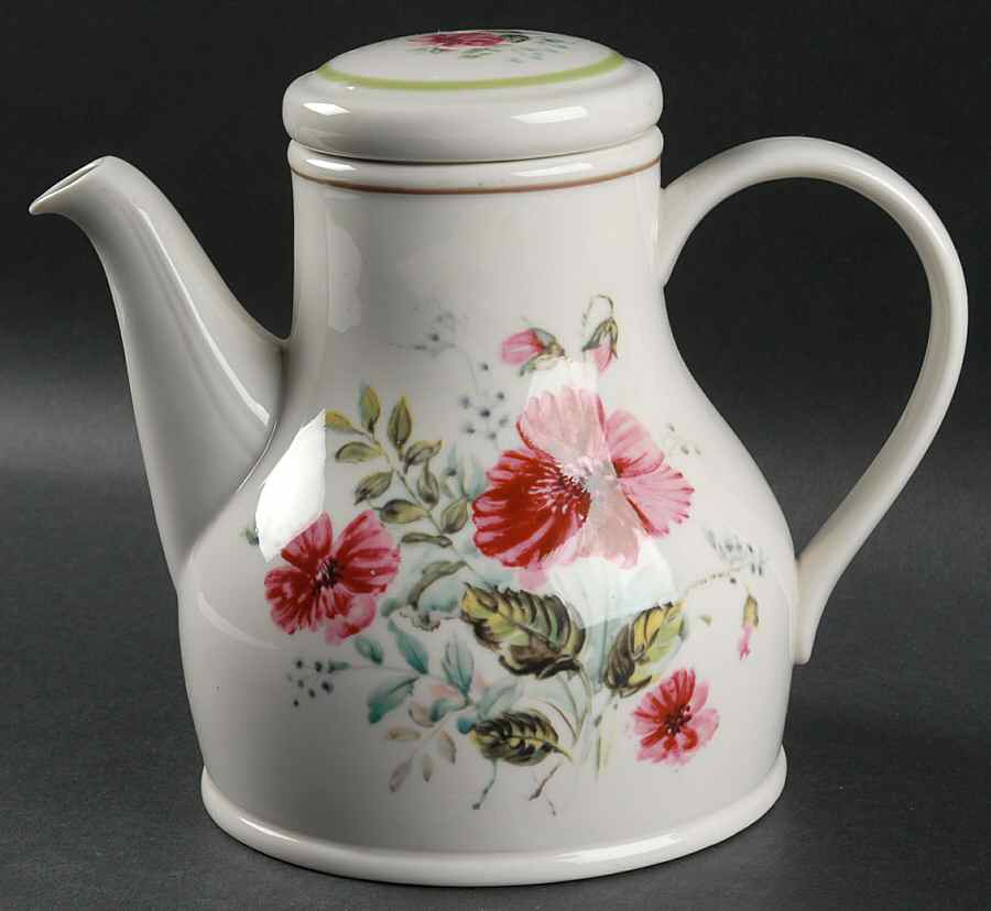 Rougefield Coffee Pot & Lid by Royal Albert-1