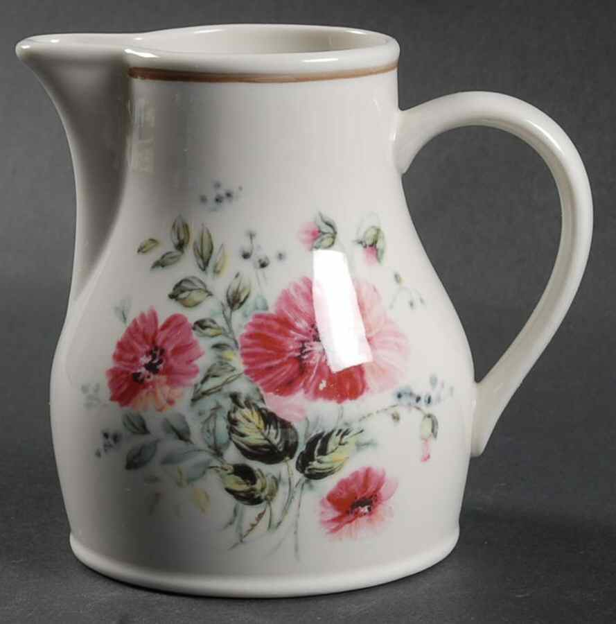 Rougefield Creamer by Royal Albert-1