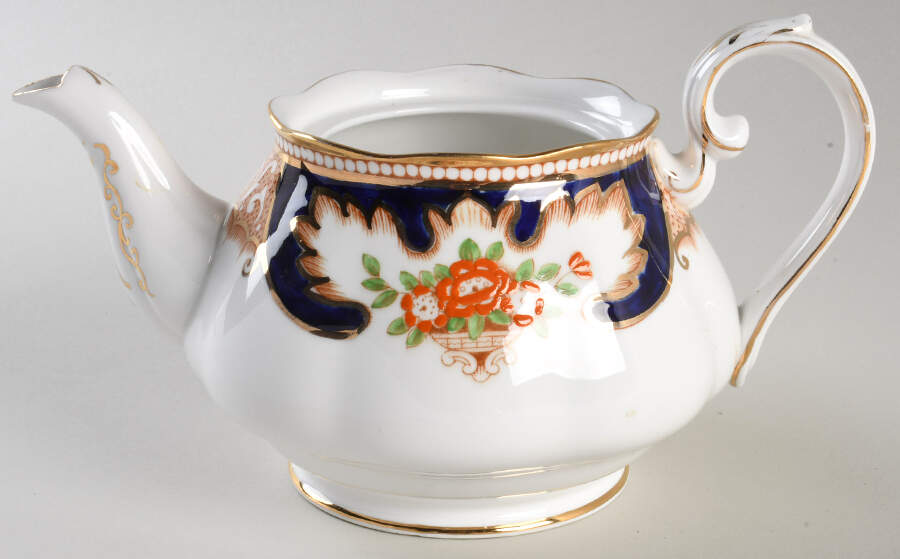 Royalty Teapot No Lid by Royal Albert-1