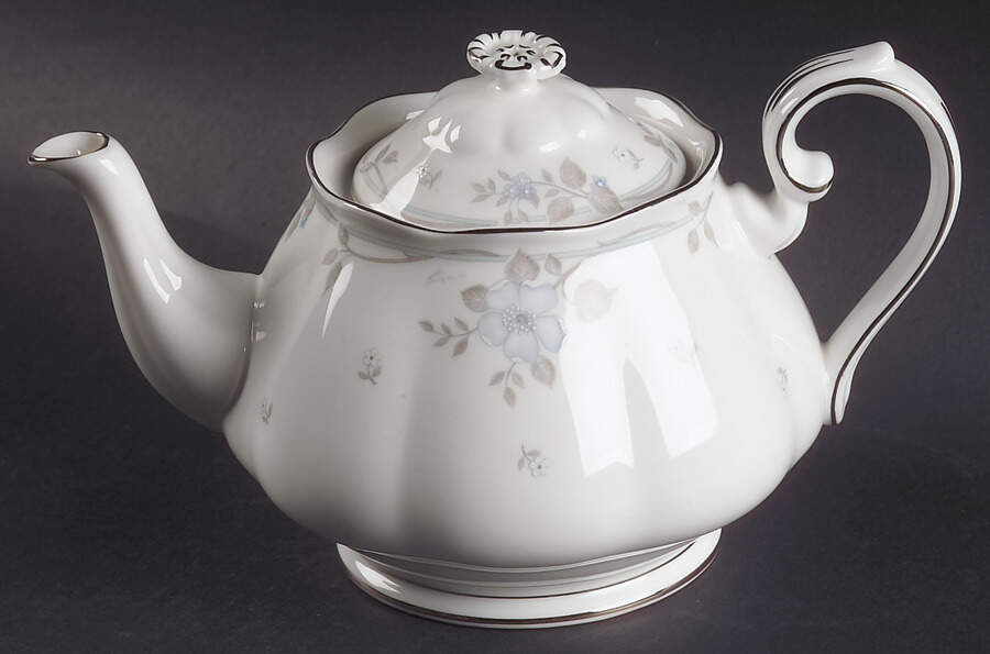 Satin Rose Teapot & Lid by Royal Albert-1