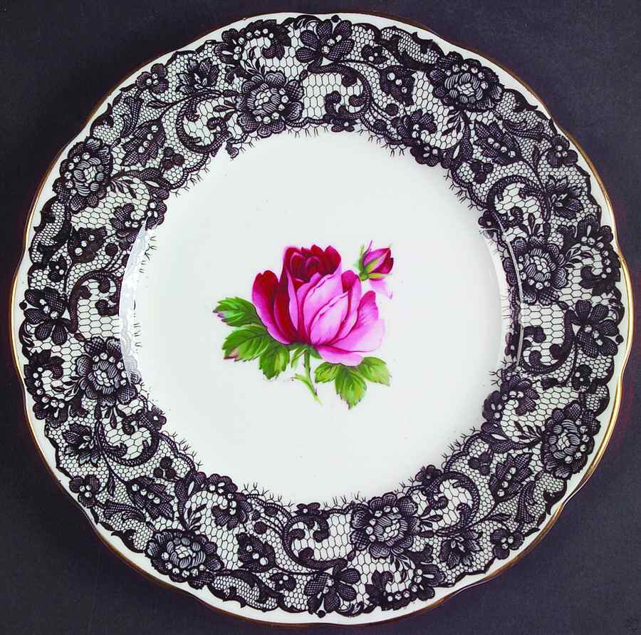 Senorita Dessert/Pie Plate by Royal Albert-1