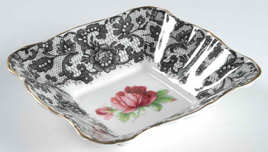 Senorita Small Square Sweet Meat Dish by Royal Albert-1