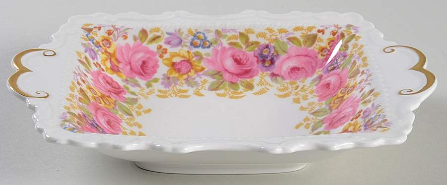 Serena (Thin Gold Trim) 7" Sweet Meat Dish by Royal Albert-1