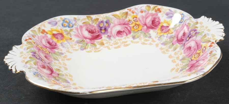 Serena (Thin Gold Trim) 8" Bon Bon by Royal Albert-1