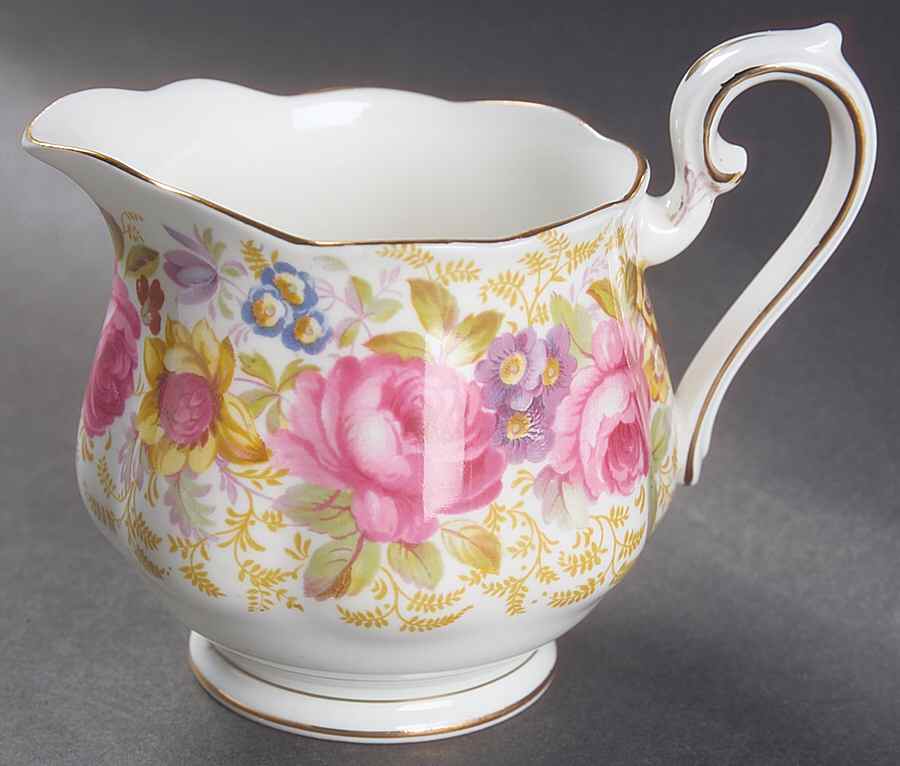 Serena (Thin Gold Trim) Creamer by Royal Albert-1
