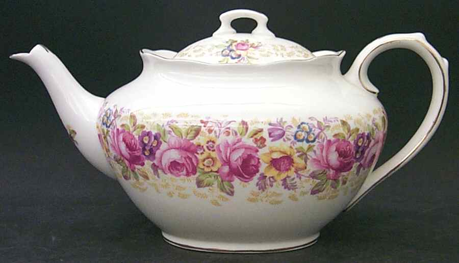 Serena (Thin Gold Trim) Teapot & Lid by Royal Albert-1