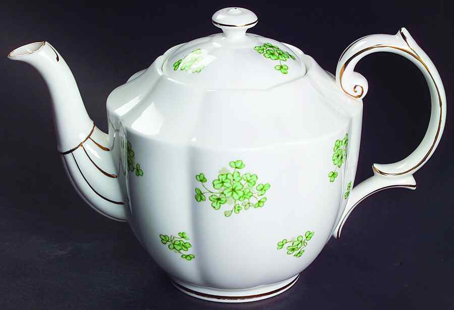 Shamrock (Gold Accent) Teapot & Lid by Royal Albert-1