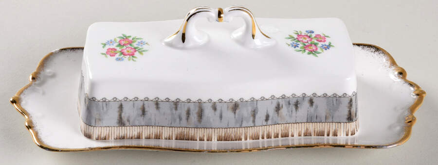 Silver Birch 1/4 Lb Covered Butter by Royal Albert-1