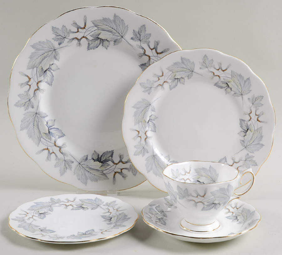 Silver Maple 5 Piece Place Setting by Royal Albert-1