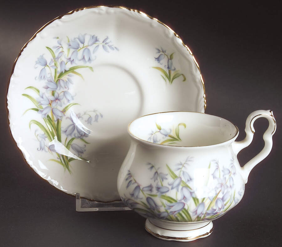 Sonnet Series Footed Cup & Saucer Set by Royal Albert-1