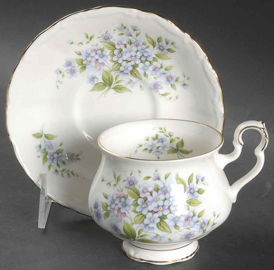 Sonnet Series Footed Cup & Saucer Set by Royal Albert-1