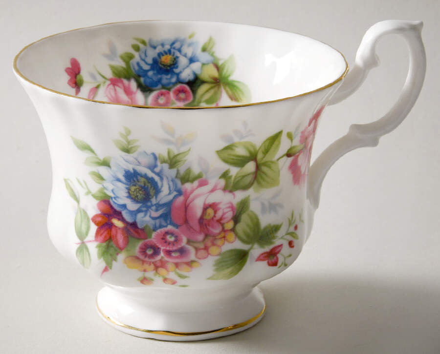 Summertime Series Footed Cup by Royal Albert-1