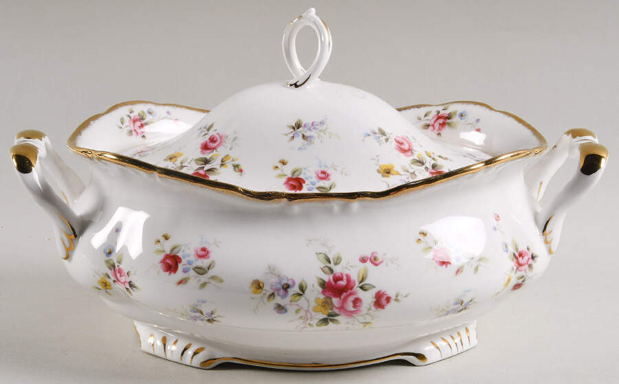 Tenderness Oval Covered Vegetable by Royal Albert-1