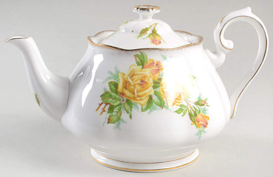 Tea Rose Yellow Teapot & Lid by Royal Albert-1