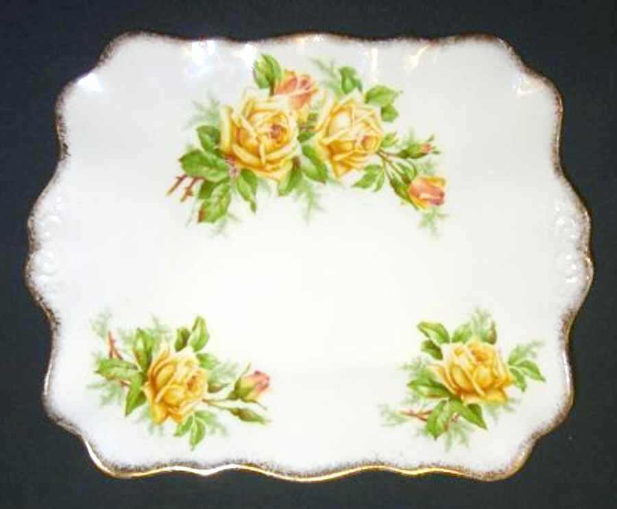Tea Rose Yellow Large Bon Bon by Royal Albert-1