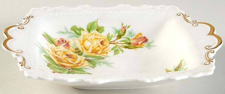 Tea Rose Yellow Bon Bon by Royal Albert-1