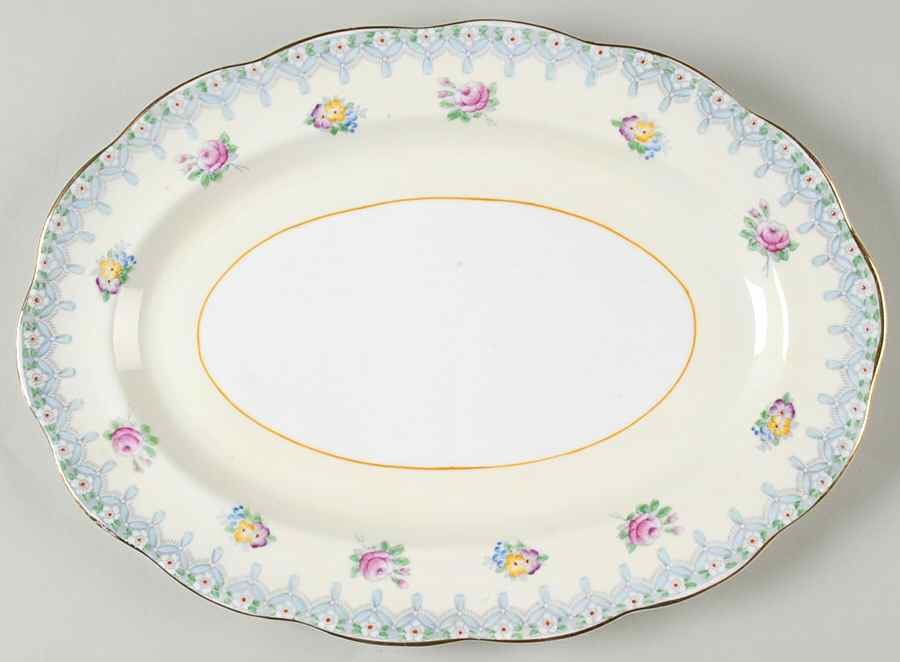 Torquay 13" Oval Serving Platter by Royal Albert-1