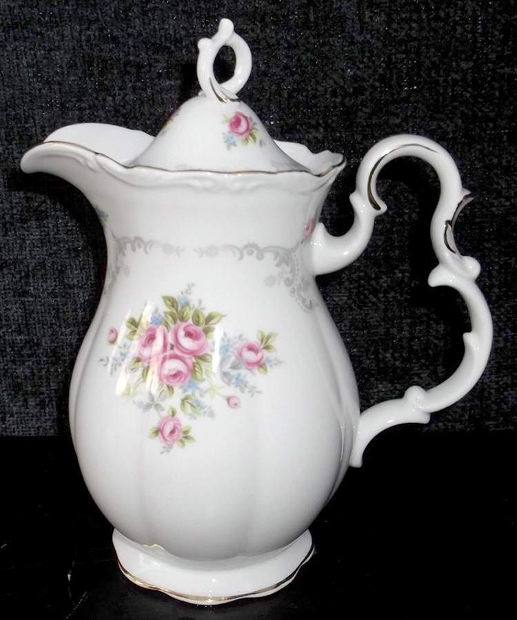 Tranquillity Hot Water Jug & Lid by Royal Albert-1