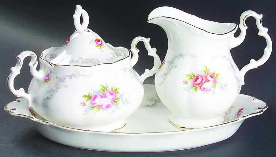 Tranquillity Creamer & Sugar with Lid & Tray Set by Royal Albert-1