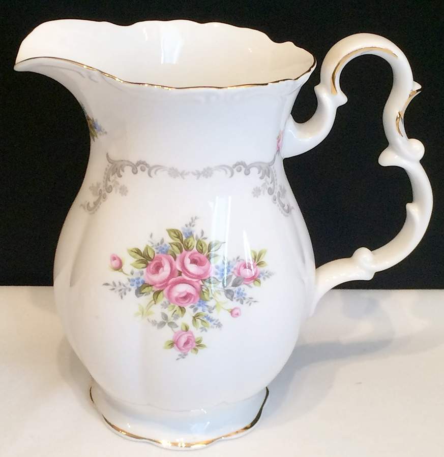 Tranquillity Jug by Royal Albert-1