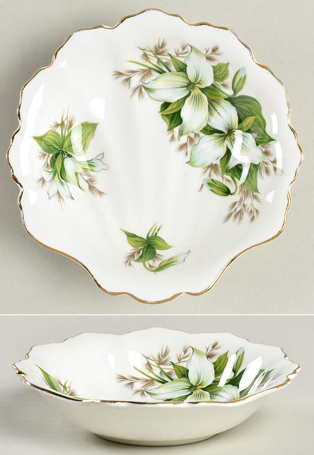 Trillium Shell Shaped Dish by Royal Albert-1