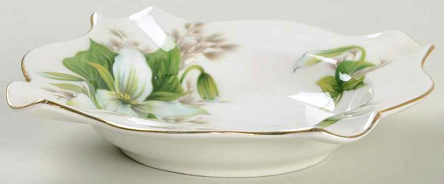 Trillium 4" Square Ashtray by Royal Albert-1