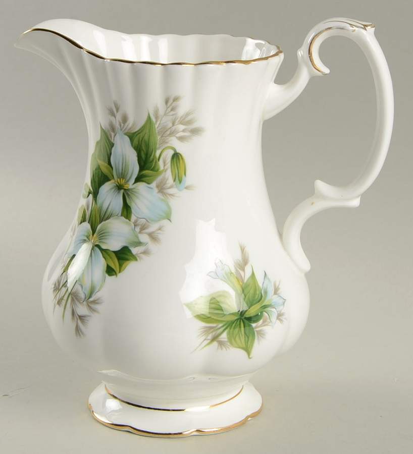 Trillium 20 Oz Pitcher by Royal Albert-1