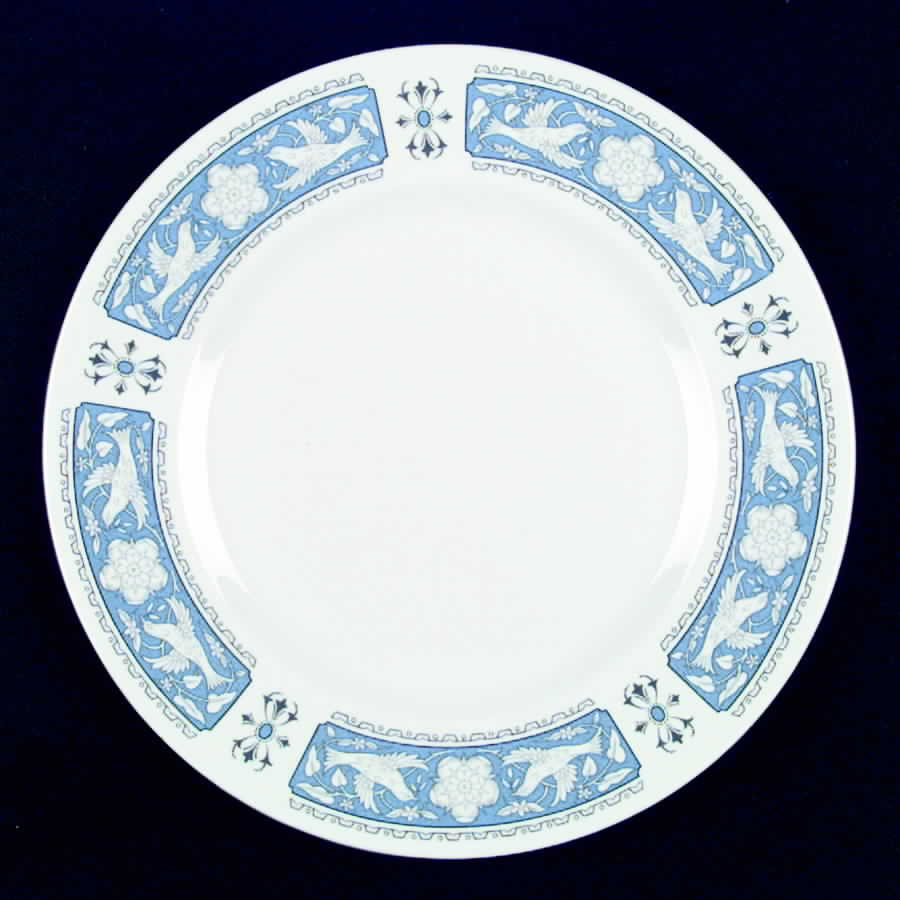 Tudor Rose Dinner Plate by Royal Albert-1