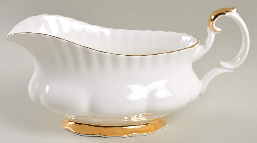 Val D'Or Gravy Boat by Royal Albert-1