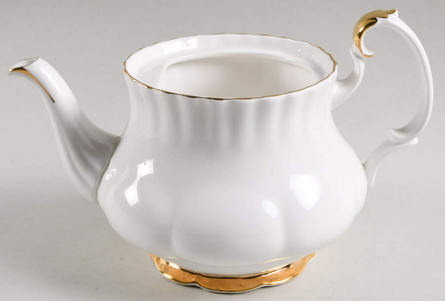 Val D'Or Small Teapot No Lid by Royal Albert-1