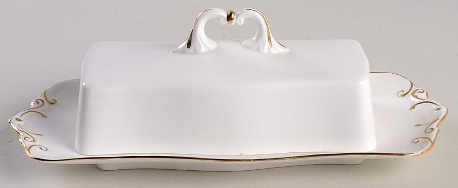 Val D'Or 1/4 Lb Covered Butter by Royal Albert-1