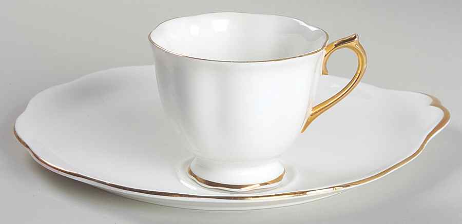 Val D'Or Snack Plate & Cup Set by Royal Albert-1