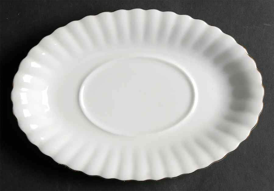Val D'Or Underplate for Gravy Boat by Royal Albert-1