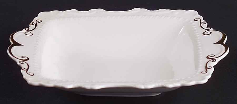 Val D'Or Bon Bon by Royal Albert-1