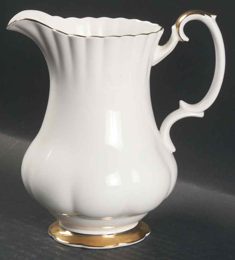 Val D'Or 24 Oz Pitcher by Royal Albert-1