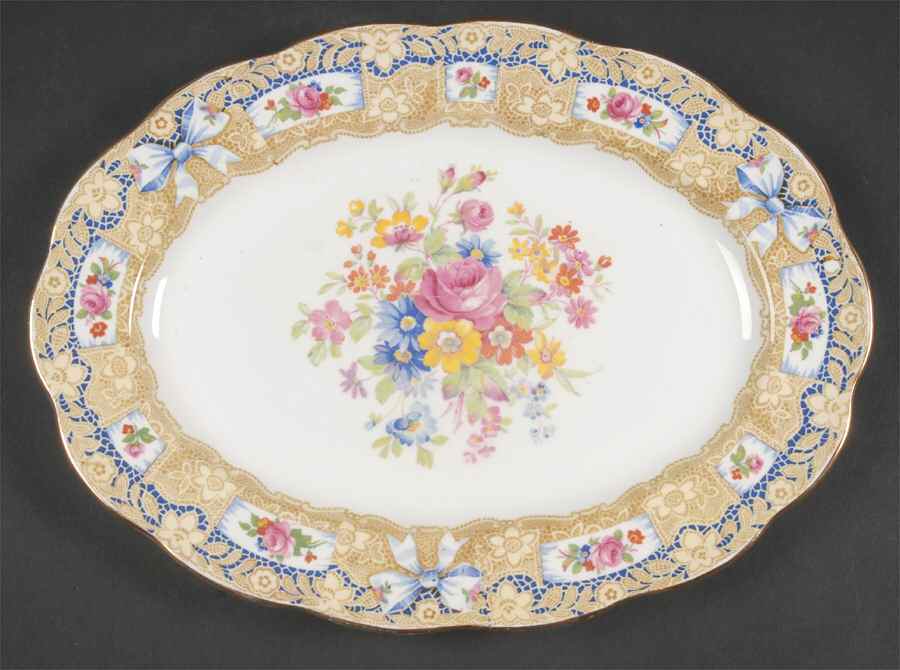Valentine 11" Oval Serving Platter by Royal Albert-1