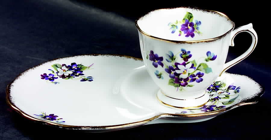 Violets For Love Dessert Plate & Cup Set by Royal Albert-1