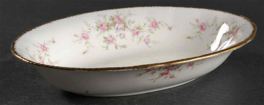 Victoriana Rose (Elizabeth Shape) 10" Oval Vegetable Bowl by Royal Albert-1