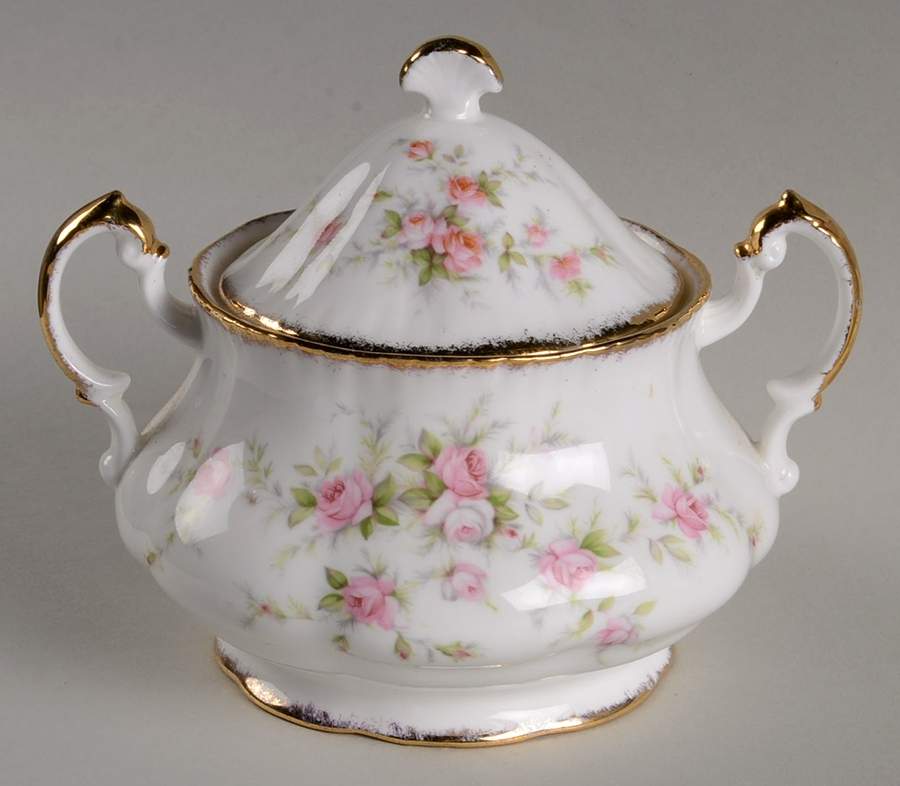 Victoriana Rose (Elizabeth Shape) Sugar Bowl & Lid by Royal Albert-1