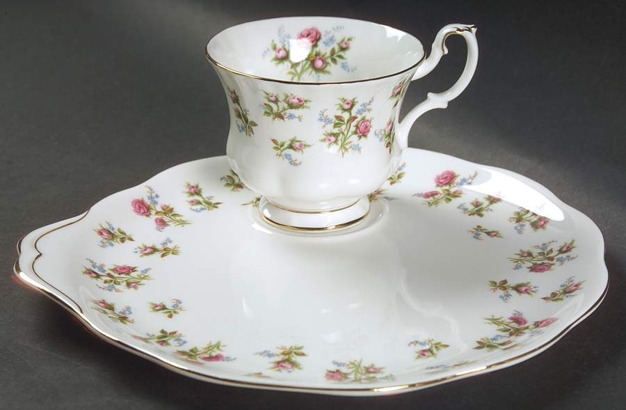 Winsome (White Background) Snack Plate & Cup Set by Royal Albert-1