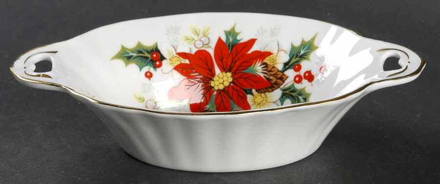 Yuletide (Fluted and Ribbed) 5" Oval Sweet Meat Dish by Royal Albert-1
